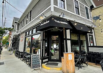 Milwaukee Thai Restaurants Thai-Namite