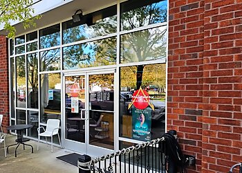 Newport News Thai Restaurants Thaijindesu Thai And Sushi Bar