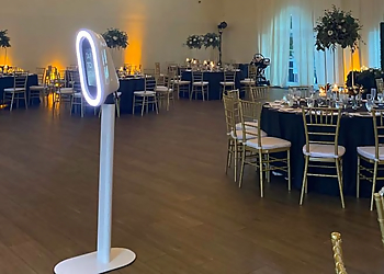 Miami Gardens Photo Booth Companies The 305 Photo Booth