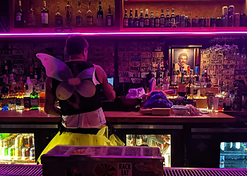 St Petersburg Night Clubs The Bends