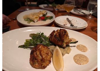 3 Best Seafood Restaurants In Richmond Va Threebestrated Richmond Seafood Restaurant The Boathouse
