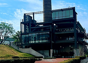 Richmond Seafood Restaurants The Boathouse at Rocketts Landing