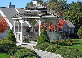 Worcester Assisted Living Facilities The Briarwood Community