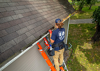 The Brothers That Just Do Gutters - Sioux Falls, SD Gutter Cleaners - On-Site Service Image