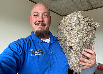 Milwaukee Pest Control Companies The Bug Man and Queen Bee