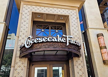 Los Angeles American Restaurants The Cheesecake Factory