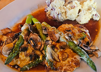 The Cheesecake Factory Arlington Arlington American Restaurants image 1