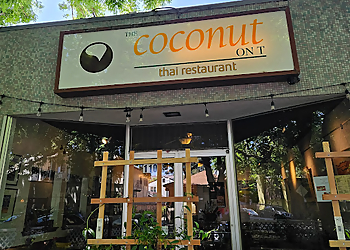 Sacramento Thai Restaurants The Coconut on T