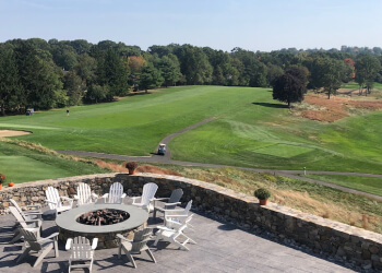 3 Best Golf Courses In Waterbury, CT - Expert Recommendations