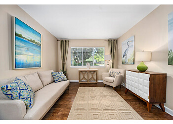 Hampton Assisted Living Facilities Commonwealth Senior Living at the Devonshire