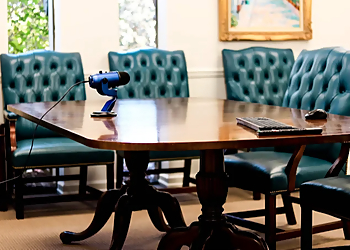 The Evans Law Firm P.C. - Birmingham, AL Business Lawyers - Attorney Desk Image