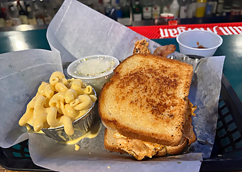 The Filling Station - Rockford, IL Sports Bars - Food Image