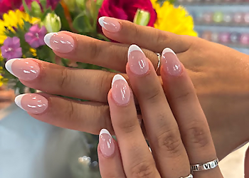 The Gulch Nail Bar - Nashville, TN Nail Salons - Client Service Image