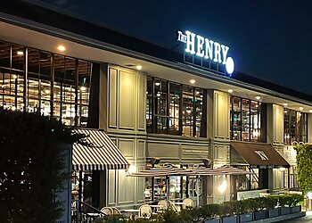 Phoenix American Restaurants The Henry