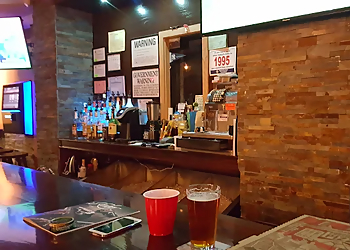 Yonkers Night Clubs The Hole In The Wall Bar