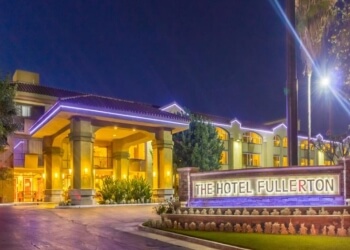 3 Best Hotels In Fullerton Ca Threebestrated Fullerton Hotel The