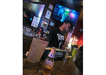 The King's Den - Salinas, CA Night Clubs - Bar Area Image