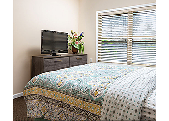 Lakewood Assisted Living Facilities The Lakewood Courtyard