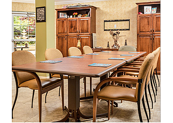 Lakewood Assisted Living Facilities The Lakewood Courtyard