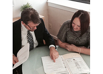 The Law Offices of Gregory T. Lattanzi, LLC - New Haven, CT Real Estate Lawyers - Office Meeting Image