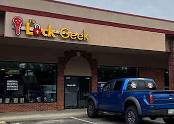 Cincinnati Locksmiths The Lock Geek Locksmith & Security