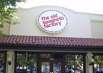 St Louis Italian Restaurants The Old Spaghetti Factory St. Louis