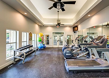The Park on Forum - Grand Prairie, TX Apartments For Rent - Live Entertainment Image