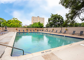 Detroit Apartments For Rent The Pavilion