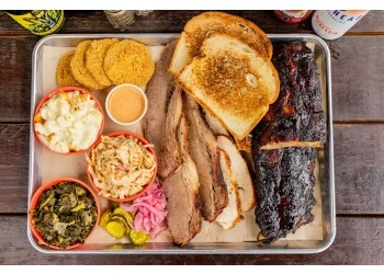Jackson barbecue restaurant The Pig & Pint