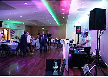 Glendale Djs The Platinum Djs