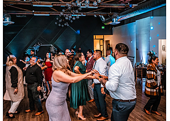 Glendale Djs The Platinum Djs