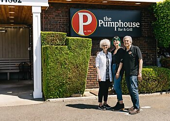 Bellevue Sports Bars The Pumphouse Bar & Grill