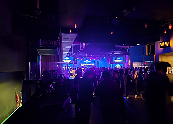 Honolulu Night Clubs The Republik