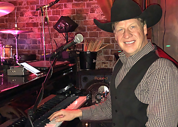 Spokane Night Clubs The Ridler Piano Bar