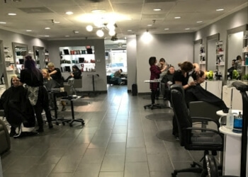 3 Best Hair Salons in Tempe, AZ - Expert Recommendations