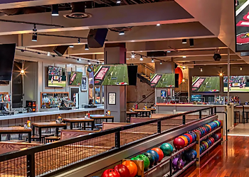 The Sports & Social Club - Louisville, KY Sports Bars - Restaurant Interior Image