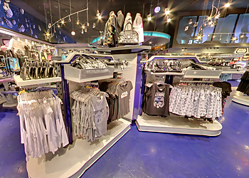 Anaheim Gift Shops The Star Trader