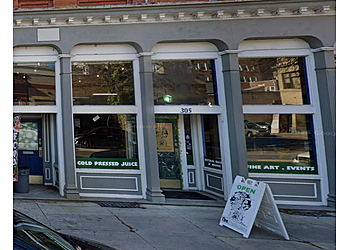The TREEHOUSE - Augusta, GA Smoothie and Juice Bars - Restaurant Exterior Image