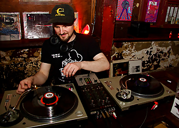 The Trestle Inn - Philadelphia, PA Night Clubs - Live music image