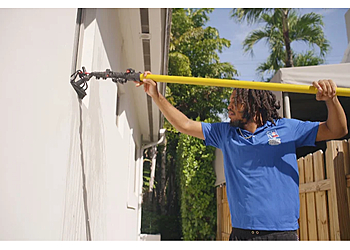 The Window Washing Company - Miami Beach, FL Window Cleaners - On-Site Service Image