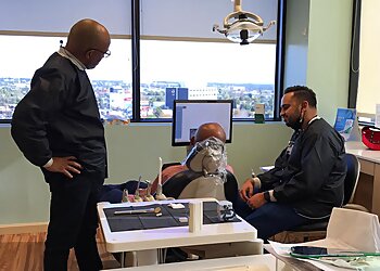 Los Angeles Dentists Theodore Burnett, DDS - LOS ANGELES DENTAL ARTS