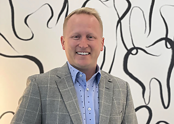 Thomas Grant, DMD - DENTAL CARE OF FRISCO Thomas Grant, DMD - DENTAL CARE OF FRISCO - Frisco, TX Cosmetic Dentists - Doctor Portrait Image