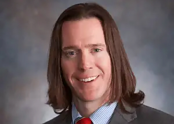 Thomas Howard - COLLATERAL BASE Thomas Howard - Peoria, IL Business Lawyers - Lawyer Portrait Image