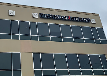 Thomas J. Henry Law Austin Medical Malpractice Lawyers image 1