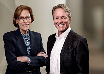 Wichita Medical Malpractice Lawyers Thomas M. Warner Jr. - WARNER LAW OFFICES