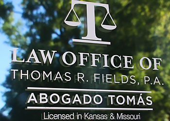 Thomas R. Fields - Kansas City, KS Medical Malpractice Lawyers - Legal Insights