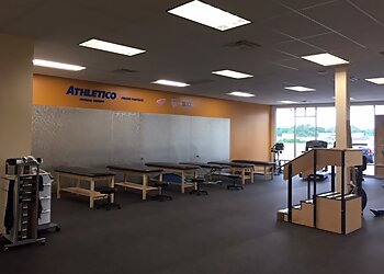 Ann Arbor Physical Therapists Thomas W., DPT - ATHLETICO PHYSICAL THERAPY ANN ARBOR