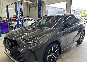 Worcester Auto Body Shops Thomas Waldron CARSTAR Auto Body