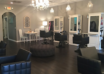 Tiffany's Hair Spa - Clarksville, TN Hair Salons - Salon Interior Image