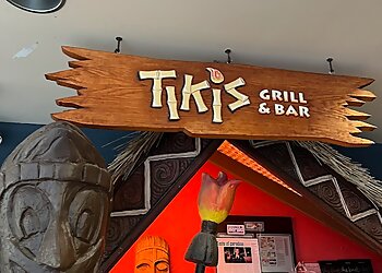 Honolulu Seafood Restaurants Tiki's Grill & Bar